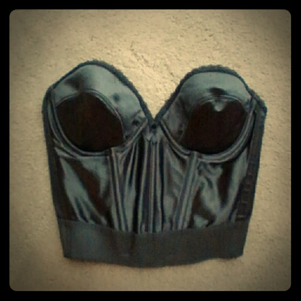 Victoria Secret Bustier 34B strapless backless
